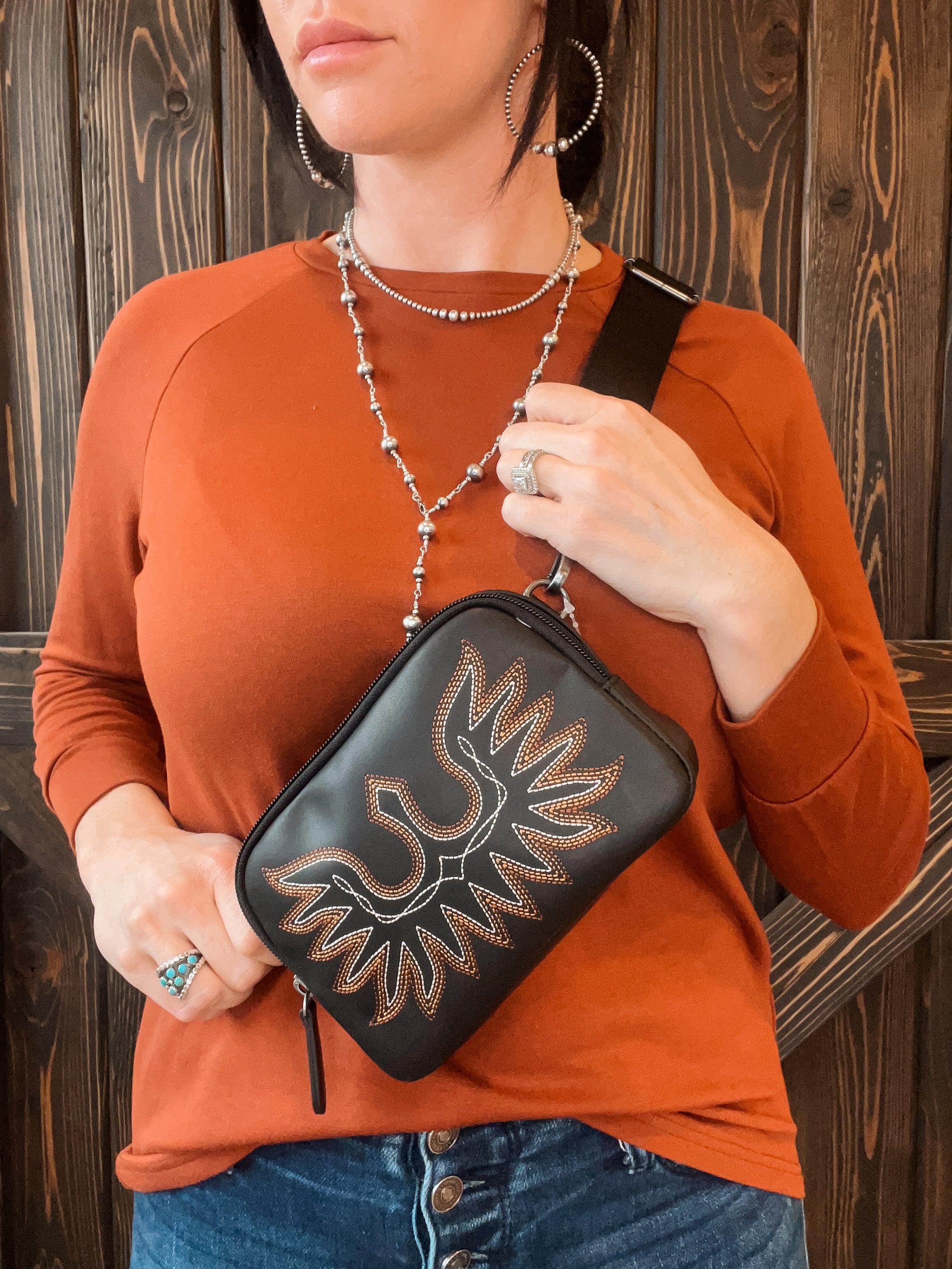 Casanova Bum Bag by Ariat - Black – Triangle T Boutique