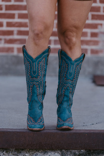 The Casanova Boot by Ariat - Turquoise