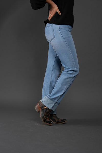 Line Drive Jeans - Light Wash