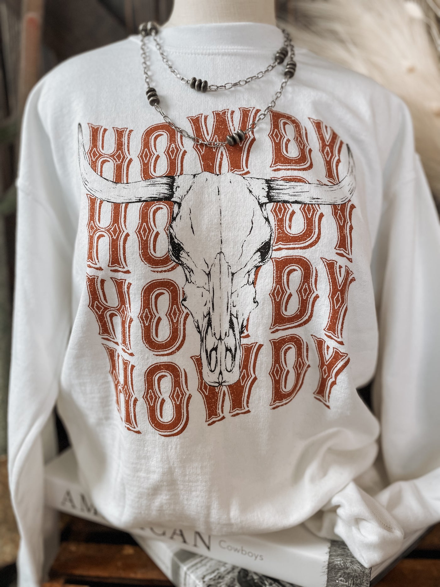 Howdy Sweatshirt - White