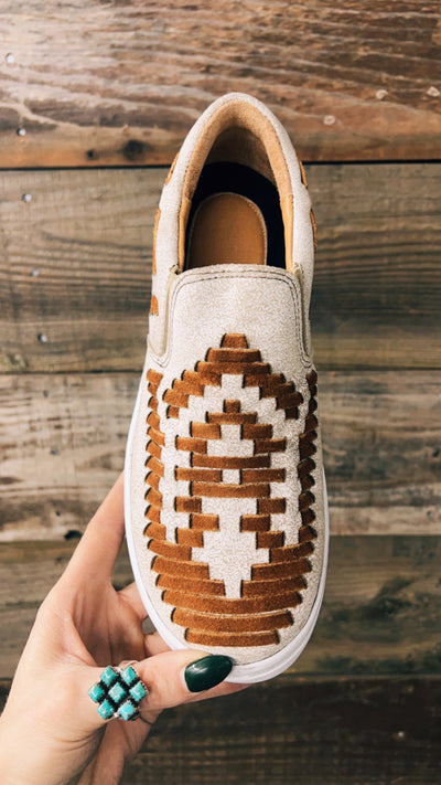 The Dakota Sneaker - Rust