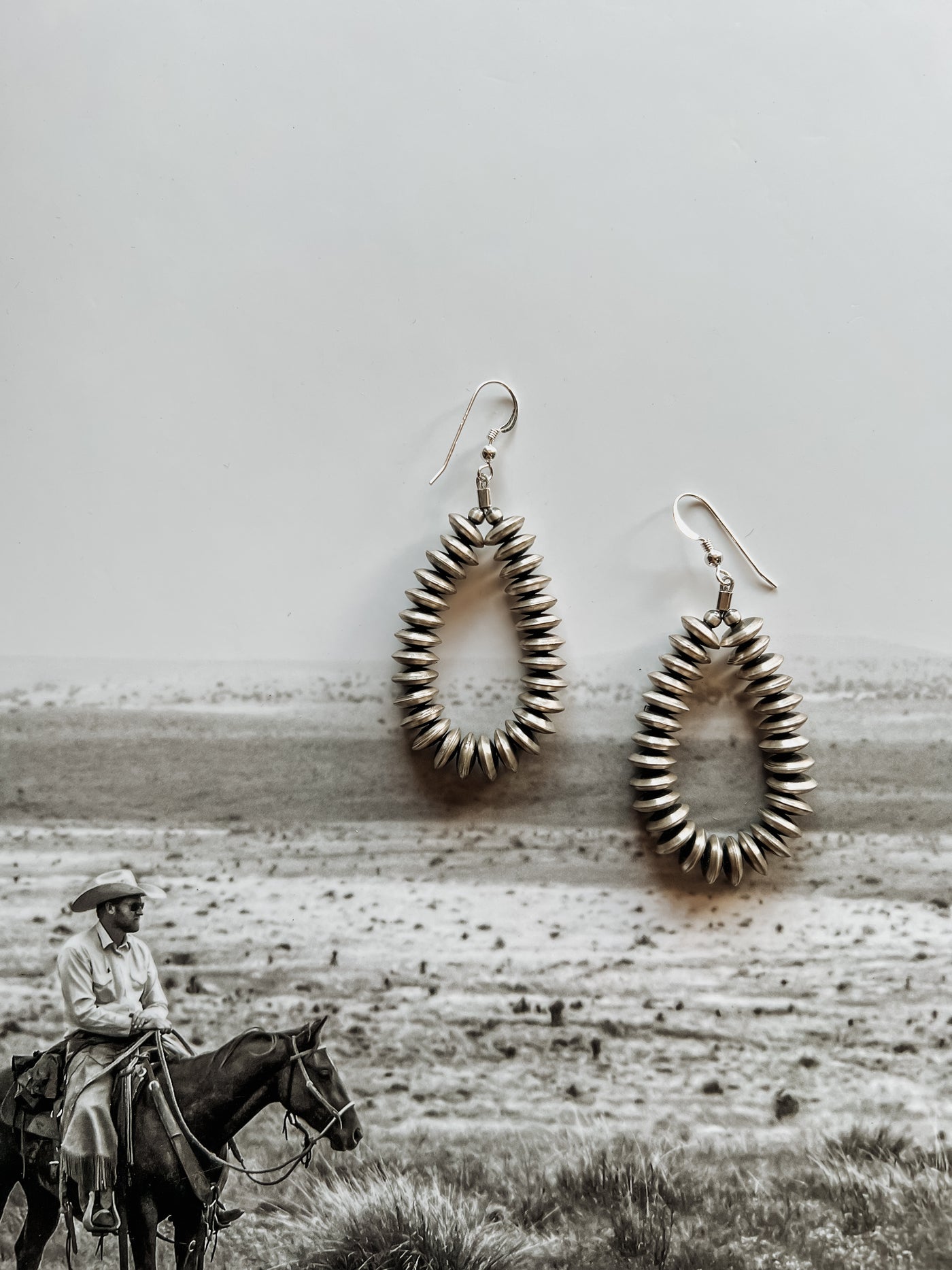 Dallas Teardrop Navajo Pearl Earrings