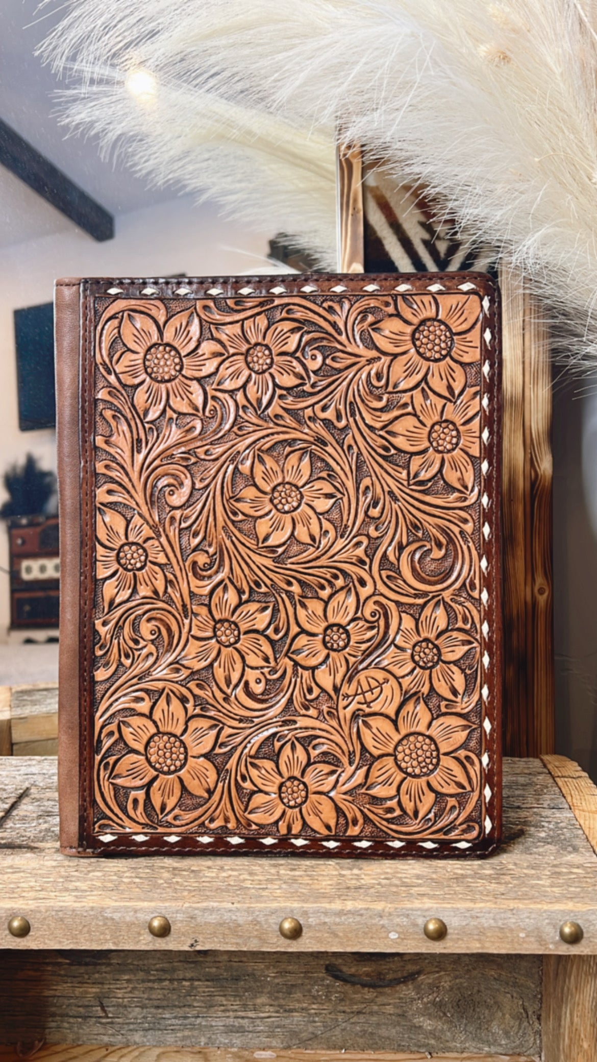 The Sale Yard Legal Notebook Cover - Tooled