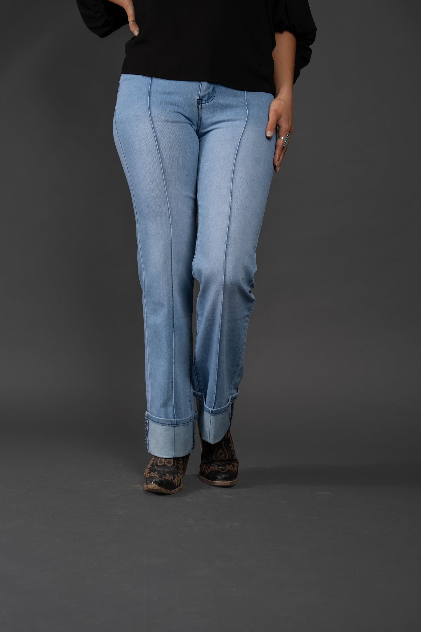 Line Drive Jeans - Light Wash