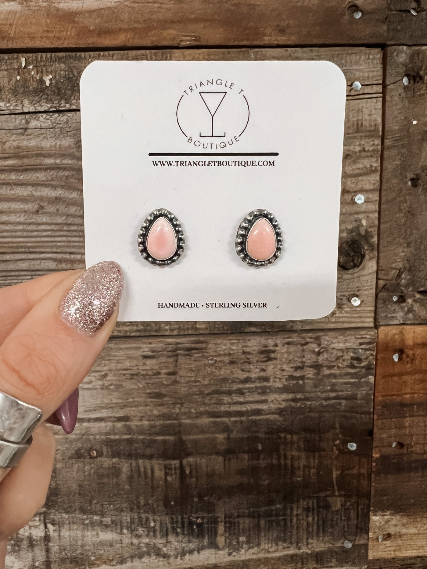 The Amanda Pink Conch Shell Earrings