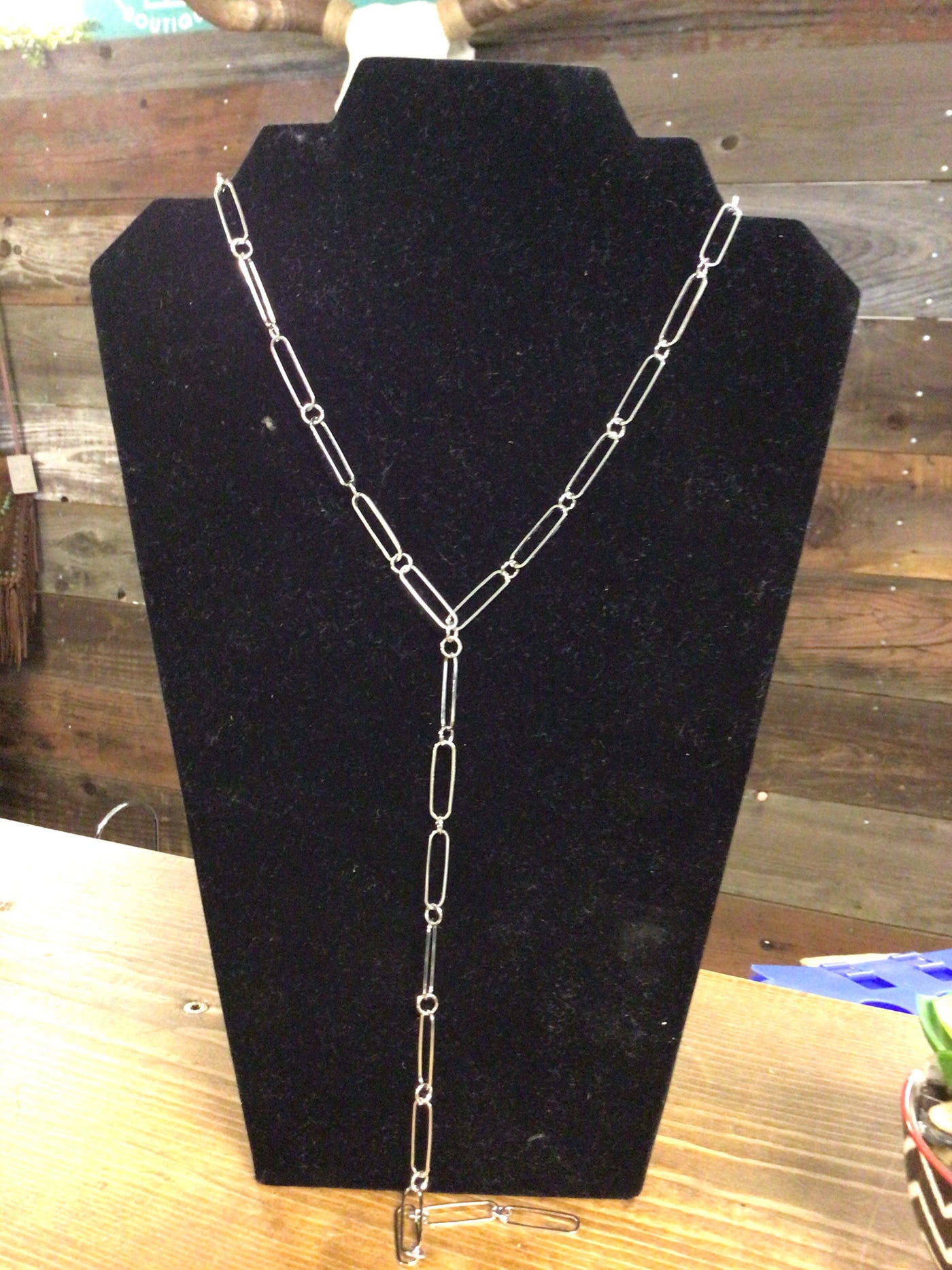 The Clearwater Chain Lariat