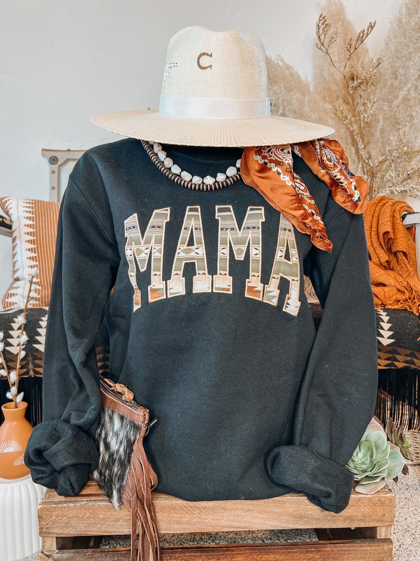 Mama Aztec Sweatshirt - Black & Olive