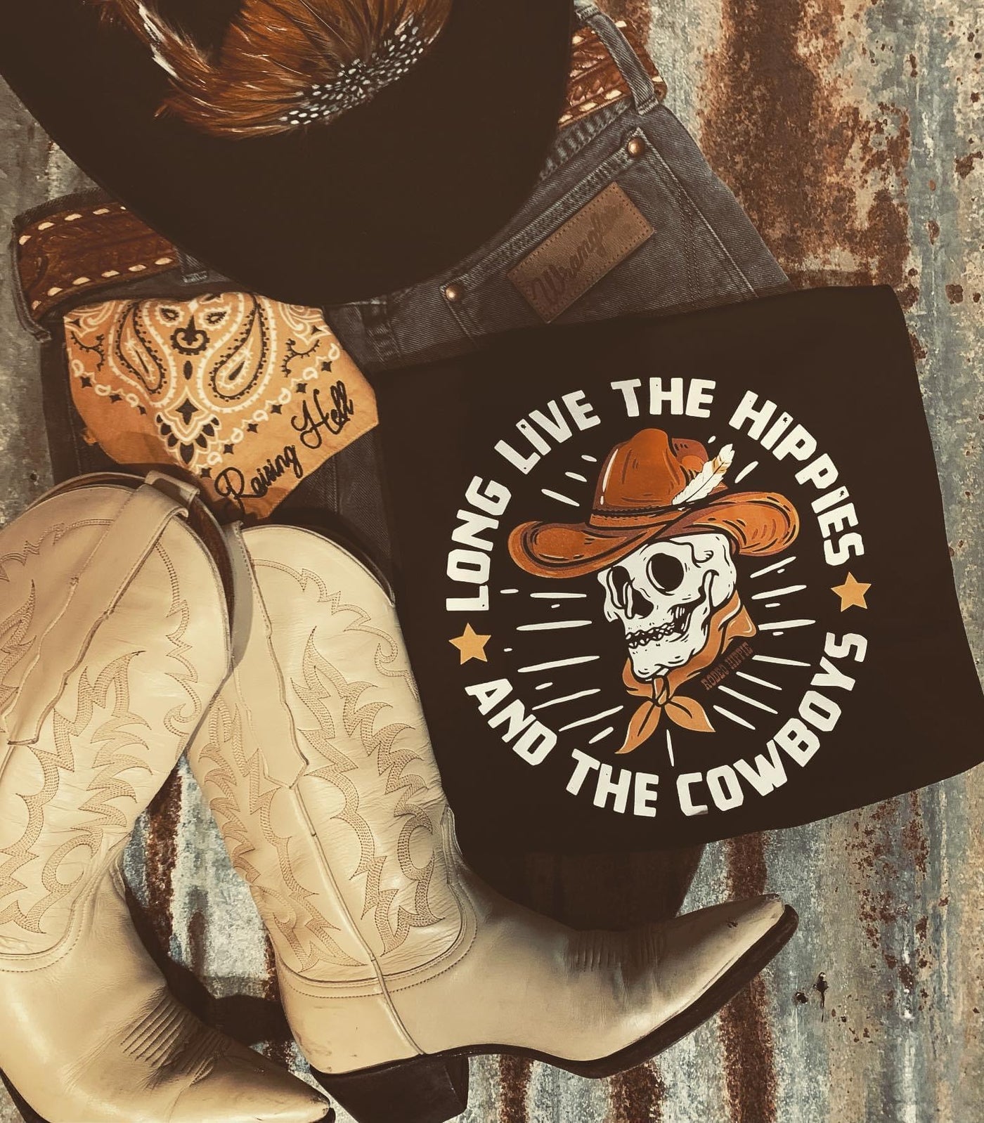 The Hippies And Cowboys Tee - Black